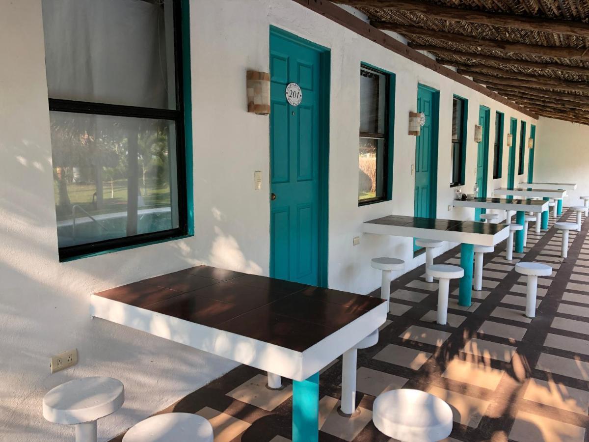 Hotel Bungalows Marbella Costa Esmeralda Монте-Гордо Экстерьер фото