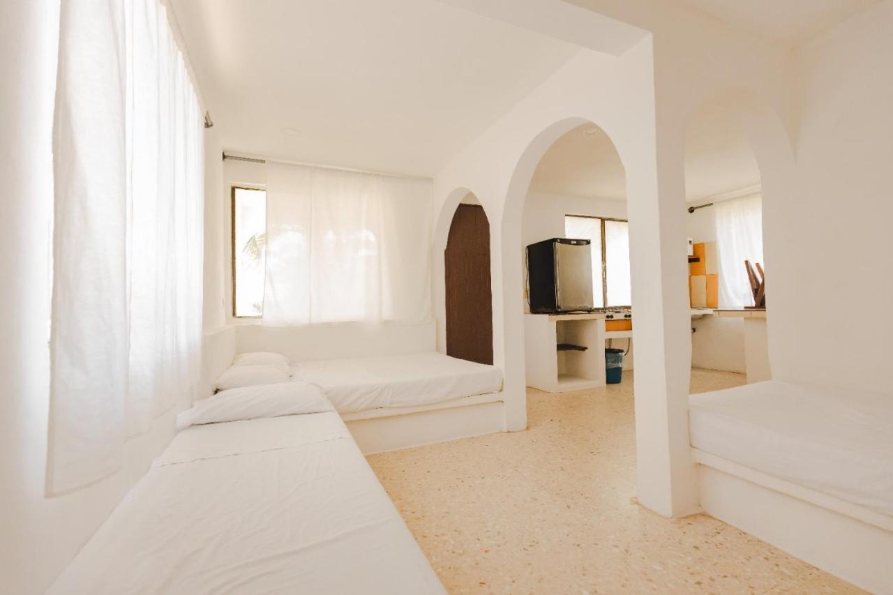 Hotel Bungalows Marbella Costa Esmeralda Монте-Гордо Экстерьер фото